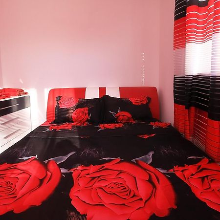 Private Apartment With Parking And Pool Μπαλτσίκ Εξωτερικό φωτογραφία