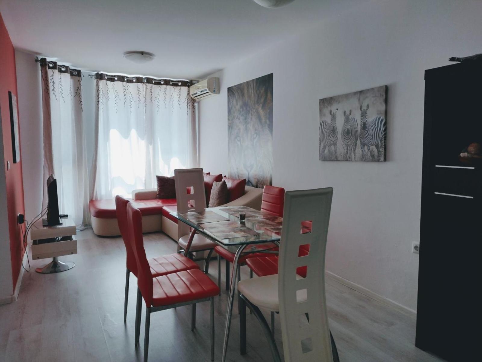 Private Apartment With Parking And Pool Μπαλτσίκ Εξωτερικό φωτογραφία