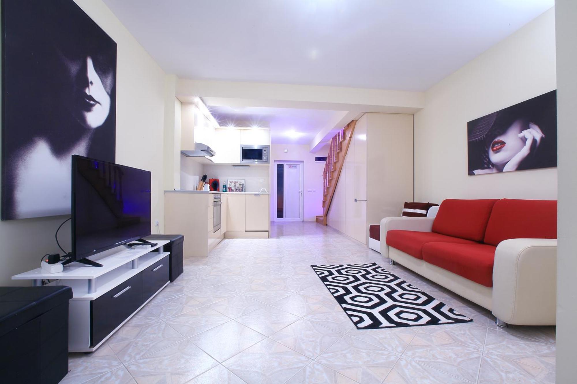 Private Apartment With Parking And Pool Μπαλτσίκ Εξωτερικό φωτογραφία