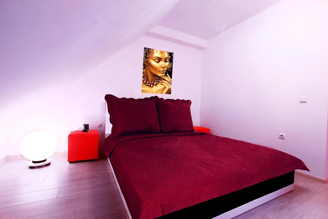 Private Apartment With Parking And Pool Μπαλτσίκ Εξωτερικό φωτογραφία