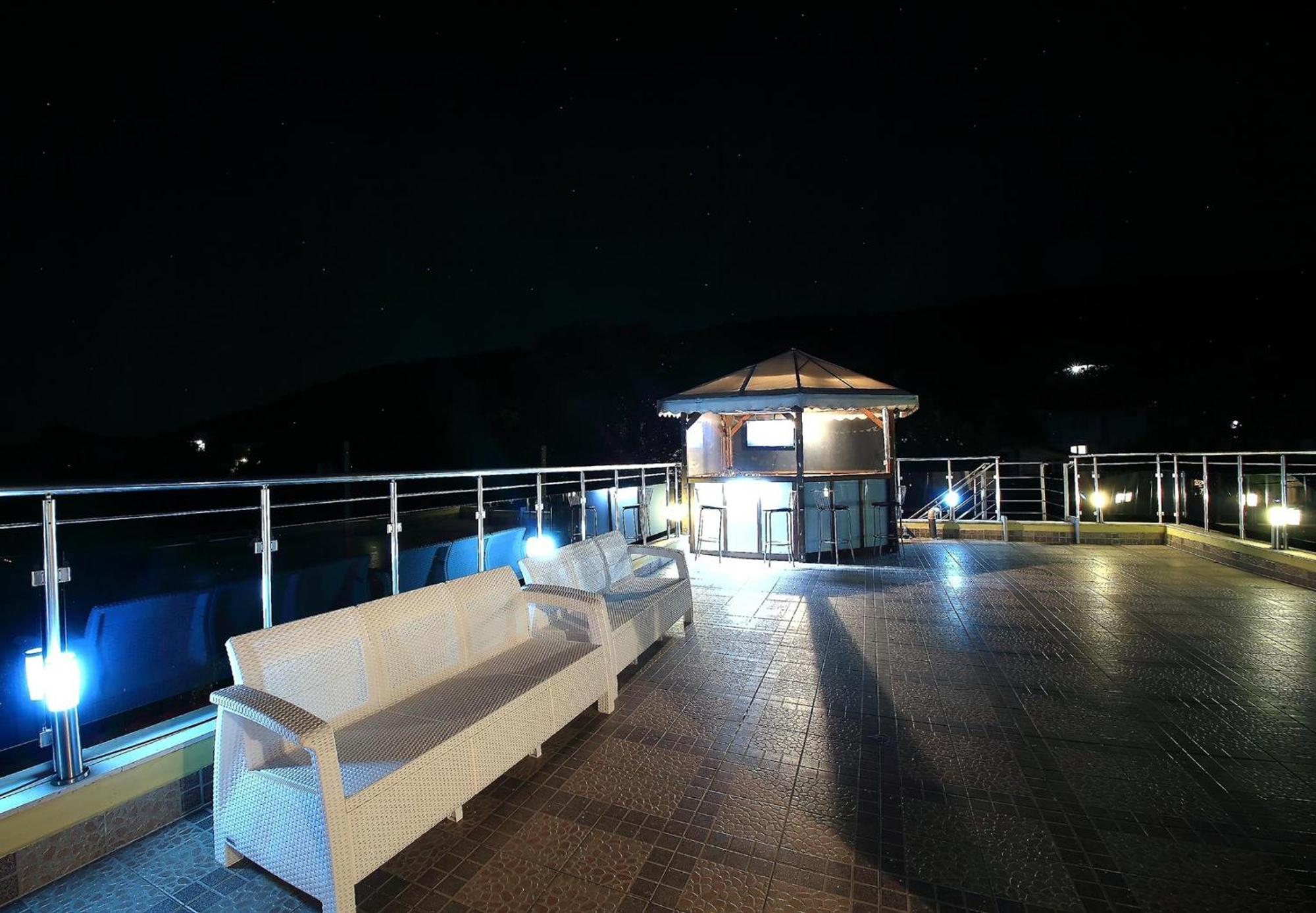 Private Apartment With Parking And Pool Μπαλτσίκ Εξωτερικό φωτογραφία